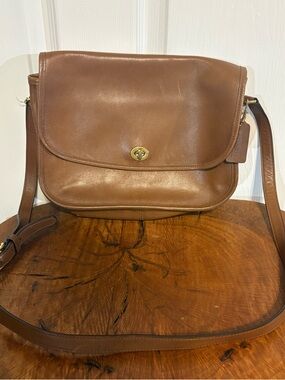 Vintage Coach City Bag